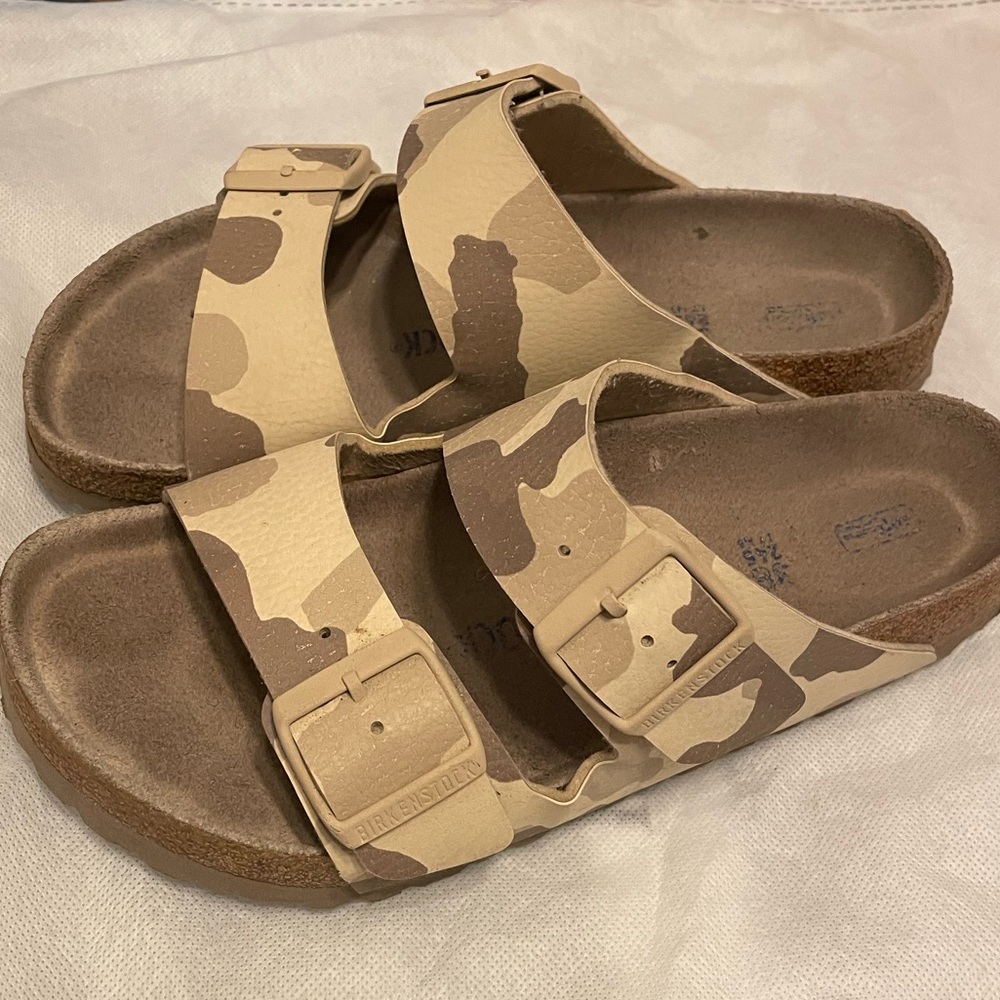Birkenstock sandal, Size EU 38, used condition.